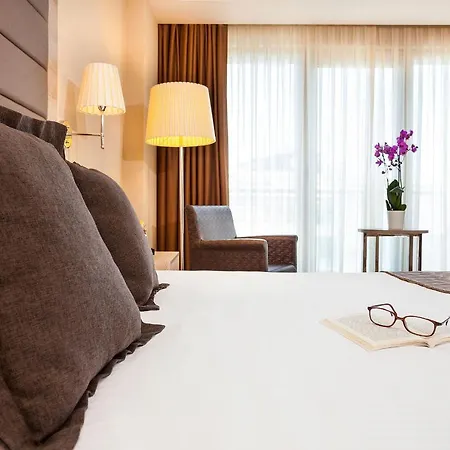 Hotel Nidya Galataport 4*